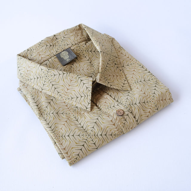 Molekula Half Sleeve Button Up Shirt