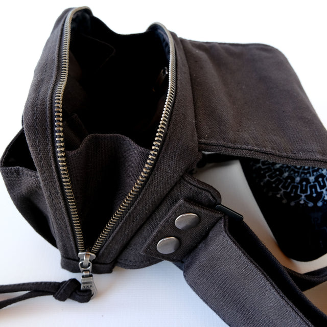 4th Dimension Belt Bag - Black