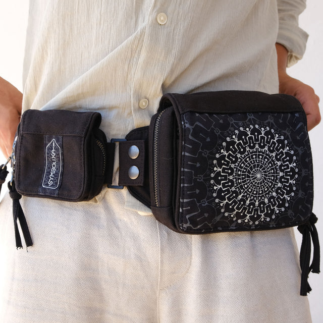 Shrooms Hora- Belt Bag - Black