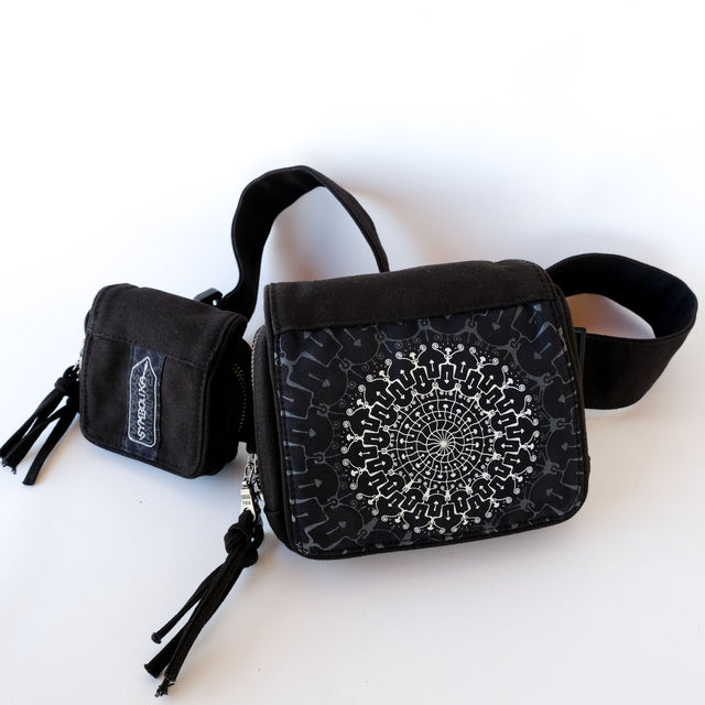 Shrooms Hora- Belt Bag - Black