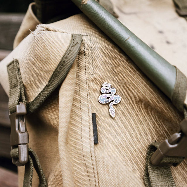 Anakonda Lapel Pin